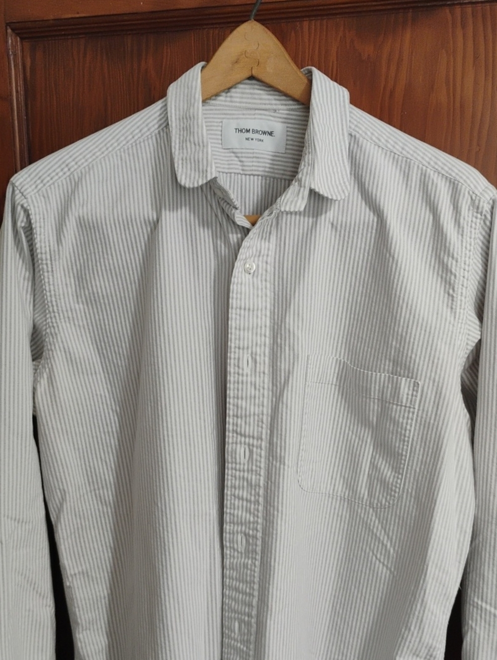 Thom Browne Size 4 White and Light Gray Thin-Stripe Button-Down Shirt
